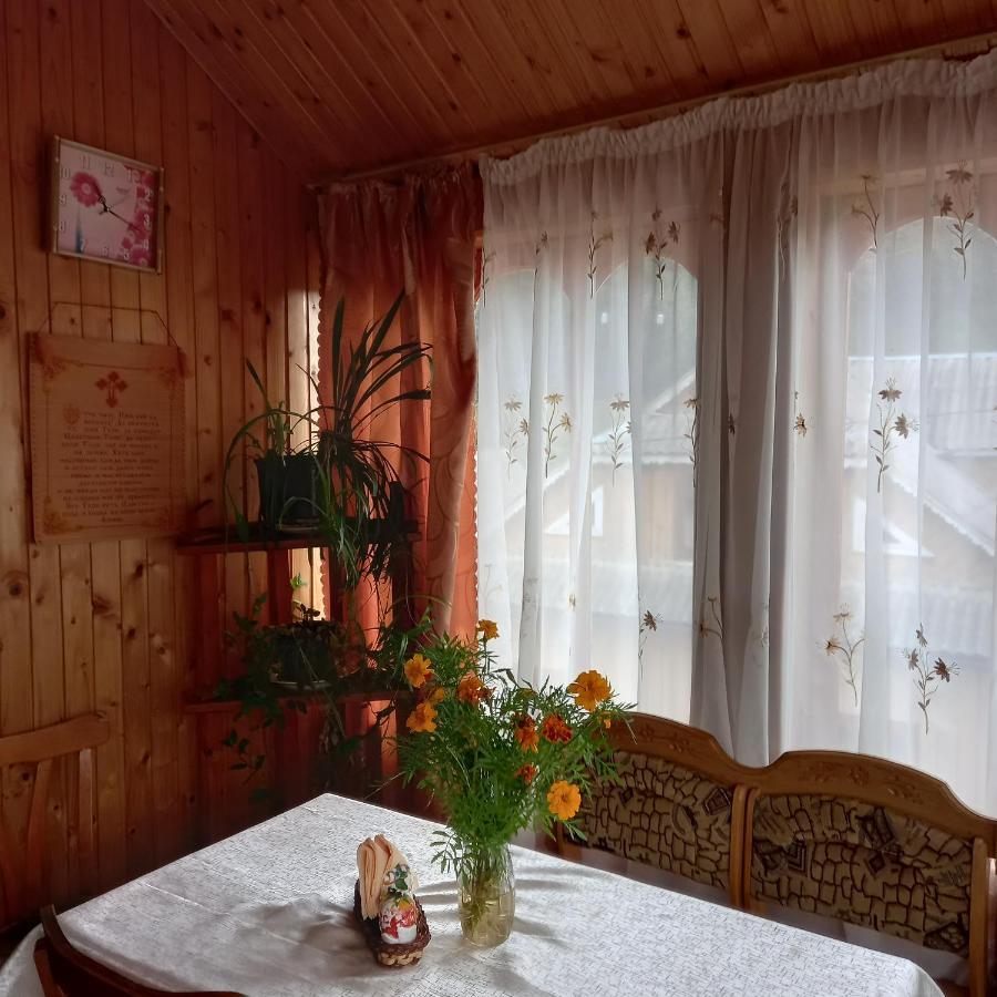Лаванда Yaremche Dış mekan fotoğraf